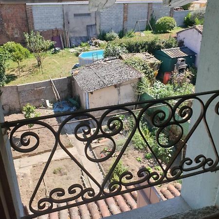 Petit Coin En Lomagne Pour La Nuit Lägenhet Beaumont-de-Lomagne Exteriör bild